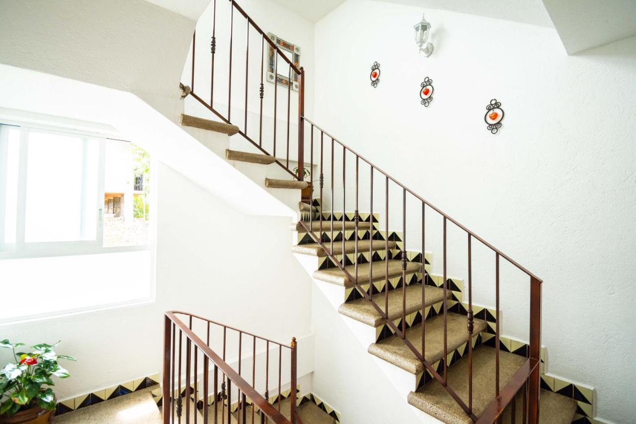 La Piramide Del Tepozteco Hotel Тепоцтлан Екстериор снимка