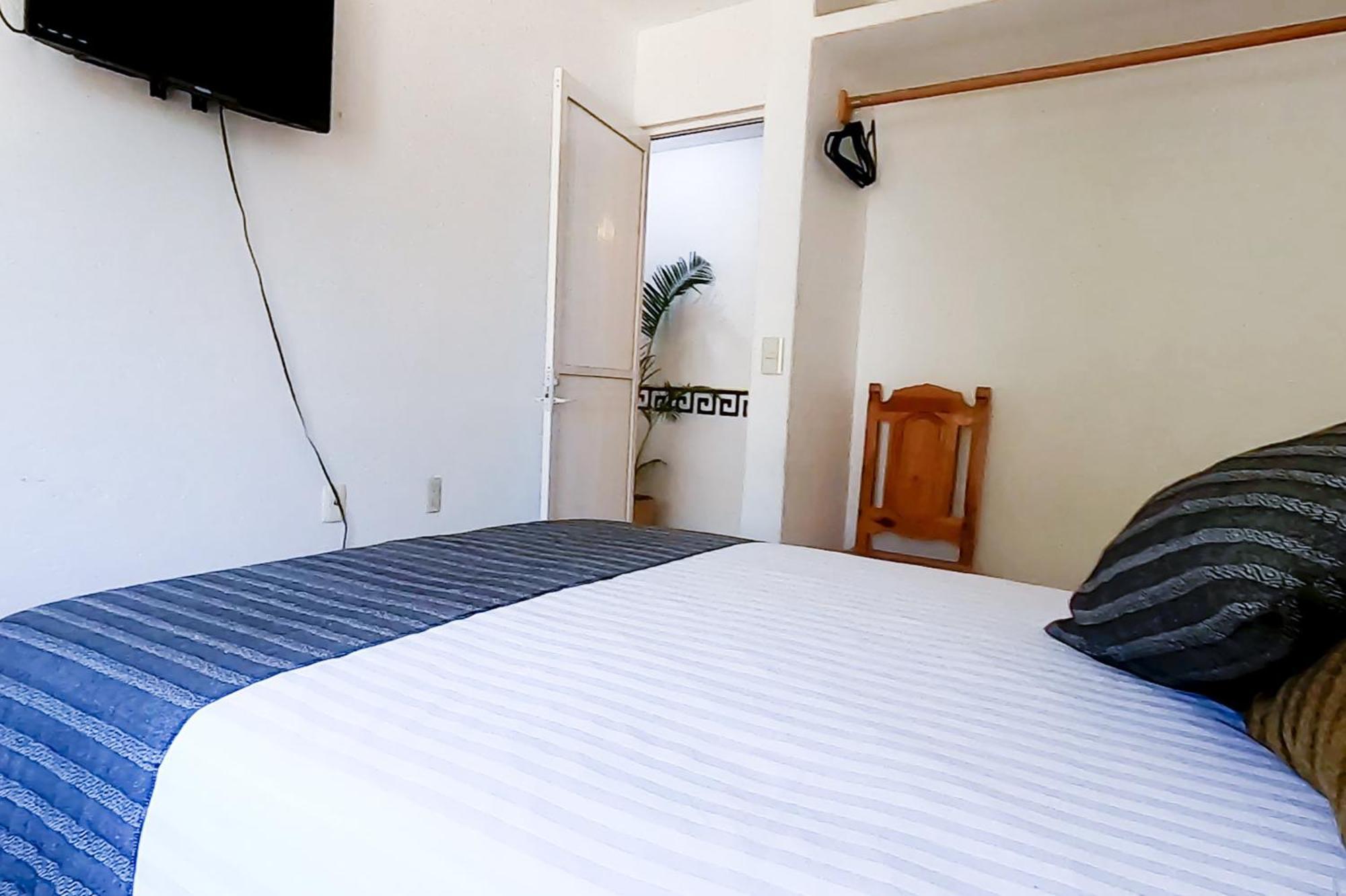 La Piramide Del Tepozteco Hotel Тепоцтлан Екстериор снимка